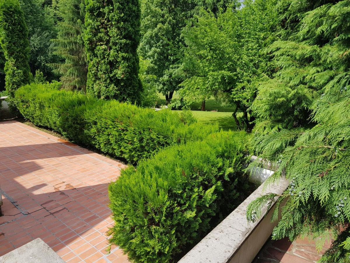 Мечтаната Селска Къща На Реката Със Семейство И Приятели! รีบาริตซา ภายนอก รูปภาพ